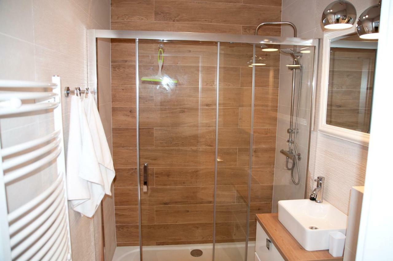 Apartament Ikar - 2 Pokojowy Przy Morzu Z Wlasnym Ogrodkiem بوبيروفو المظهر الخارجي الصورة