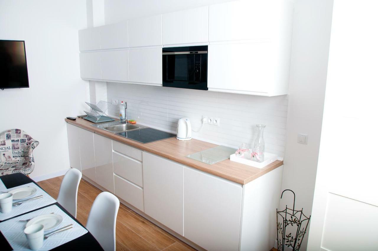Apartament Ikar - 2 Pokojowy Przy Morzu Z Wlasnym Ogrodkiem بوبيروفو المظهر الخارجي الصورة